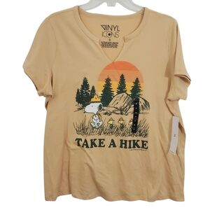 NWT Torrid x Peanuts Snoopy Take A Hike Tee Vinyl Icons Size Large Boho Retro